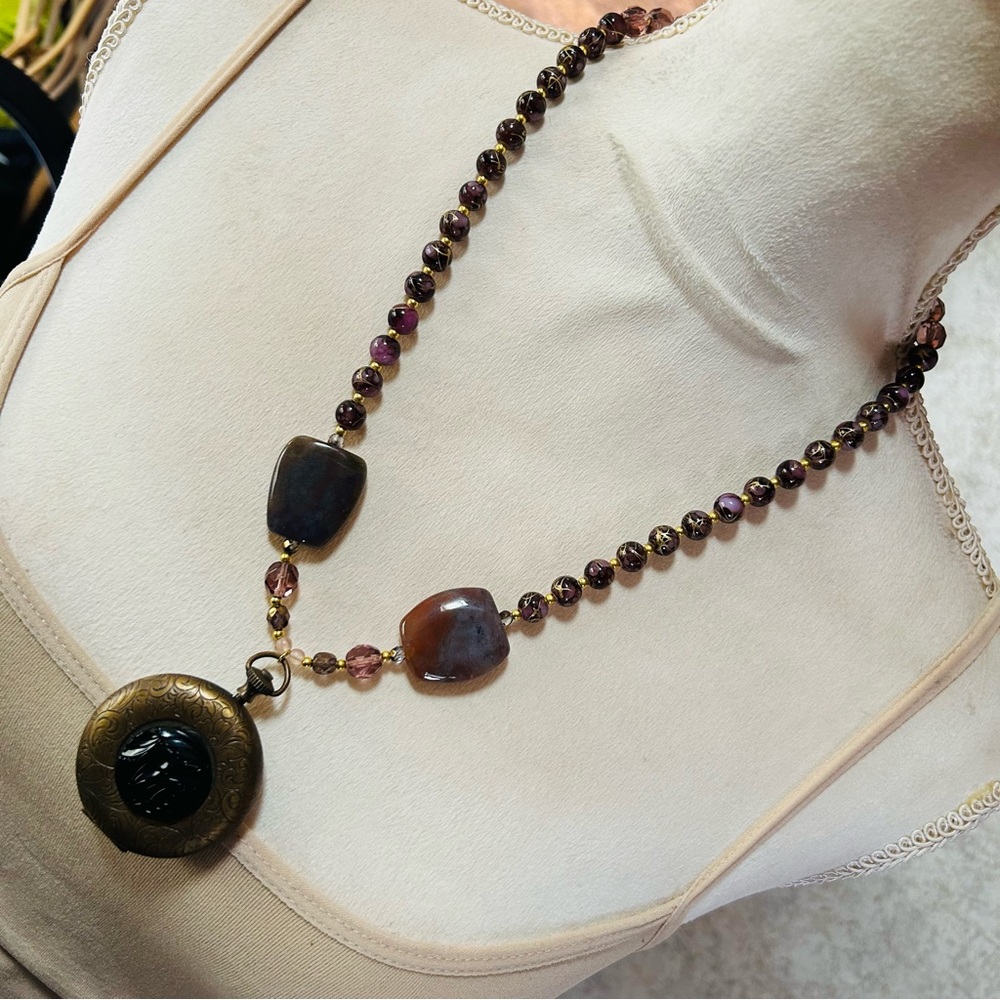Handcrafted vintage pocket watch case locket art glass bead orca agate necklace - Picture 2 of 14